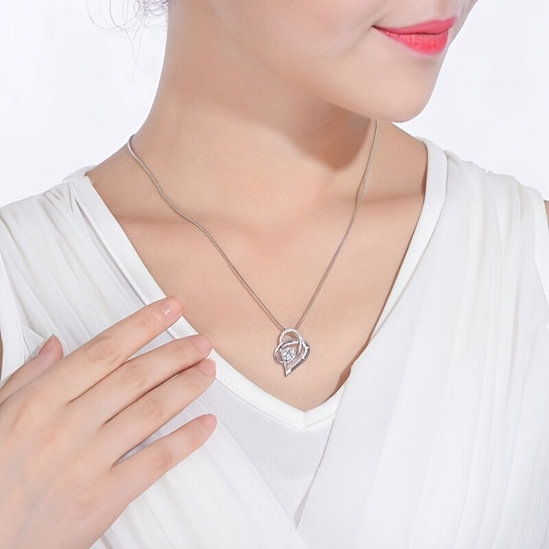 An elegant heart pendant neckl - Women Fashion Over The Years ulasan dan harga