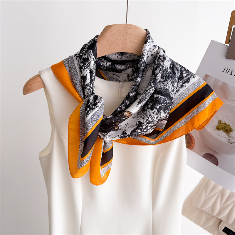 Luxury Jungle Printed Scarves  - Women Fashion Necktie ulasan dan harga